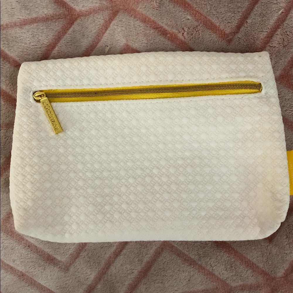 🛍️(2 for 8.00 NWOT) L’occitane Cosmetic Bag